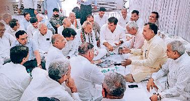 केंद्रीय योजना राज्य मंत्री राव इंद्रजीत सिंह ने कैप्टन अभिमन्यु की माता के निधन पर व्यक्त किया शोक