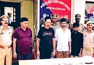 500 और 200 के नकली नोटों से ठगी गाजियाबाद का सिपाही निकला सरगना, पुलिस ने किए 4 काबू