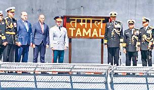 पाकिस्तान संग तनाव के बीच नौसेना में शामिल हुआ बहुआयामी स्टेल्थ फ्रिगेट 'तमाल'