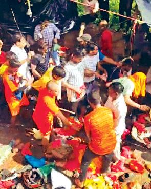 मनसा देवी मंदिर में करंट फैलने की अफवाह से भगदड़, 8 की मौत