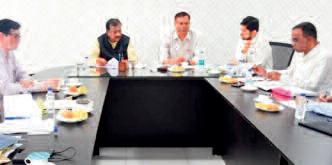 दो जिलों के कलेक्टर सहित एनएचएआई की बैठक, कमिश्नर ने मांगी रिपोर्ट