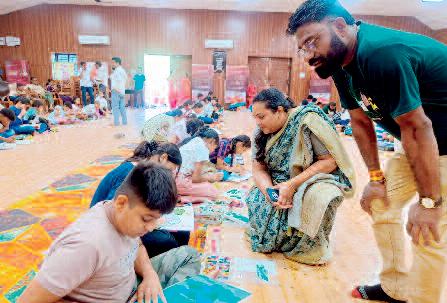 बच्चों ने चित्रों के जरिए दिया पर्यावरण संरक्षण का संदेश, केनवास पर हरे-भरे पेड़ पौधे, जानवर, स्वच्छ वातावरण, पर्यावरण प्रदूषण व जलवायु परिवर्तन को उकेरा