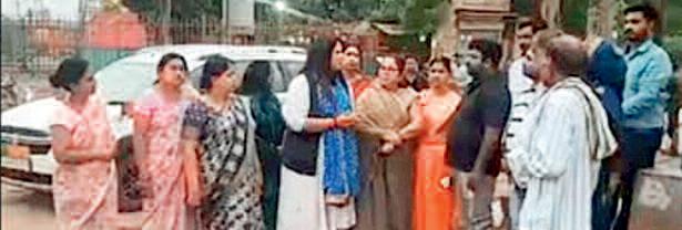 घासीदास नगर में डीआईसी की कार्रवाई पर रोक