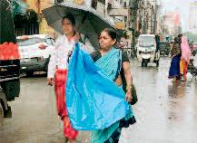 तापमान में गिरावट से मौसम हुआ ठंडा