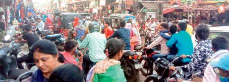 सदर मार्ग में ट्रैफिक अव्यवस्था से नागरिकों में आक्रोश