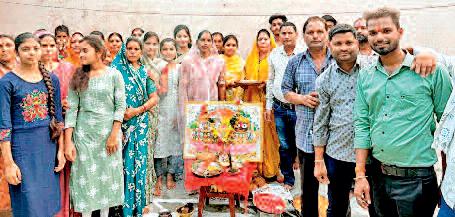 ग्राम चिरपोटी में धूमधाम से रथयात्रा का पर्व मनाया गया