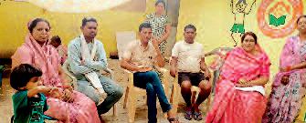 जिपं सभापति ने स्कूलों एवं आंगनबाड़ी केंद्र का लिया जायजा