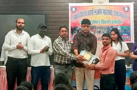 मेहनत से लक्ष्य तक पहुंचने की प्रेरणा मिलती है
