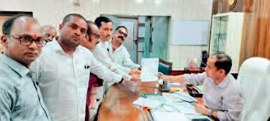मुख्यमंत्री के नाम यादव समाज ने सौंपा कलेक्टर को ज्ञापन