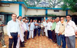 खाद बीज की कमी को लेकर ब्लॉक कांग्रेस कमेटी का धरना प्रदर्शन