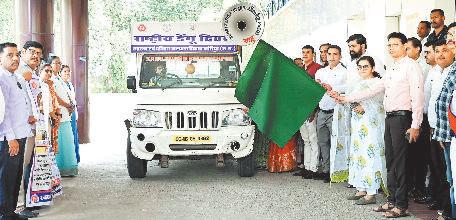 राष्ट्रीय डेंगू दिवस पर कोरिया में निकली जागरूकता रथ