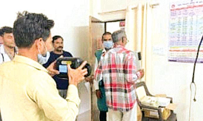 हेंड होल्ड एक्स-रे मशीन से किया गया 50 से अधिक टीबी मरीजों का एक्स-रे