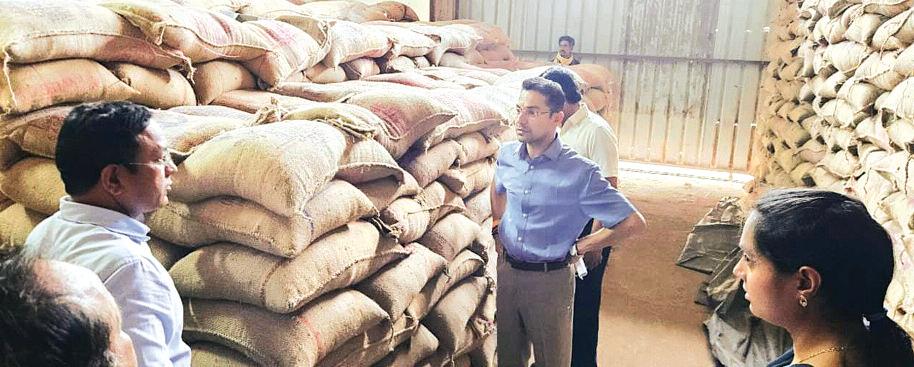 207 क्विंटल गेहूं की मात्रा कम, वेयर हाउस मैनेजर व समूह संचालक को नोटिस जारी