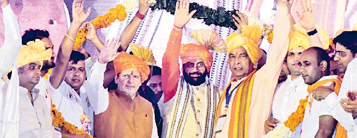 भगवान परशुराम की जयंती पर दी कई सौगात, मुख्यमंत्री बोले गांव पहरावर को बनाया जाएगा धाम, परशुराम की बड़ी प्रतिमा लगाई जाएगी