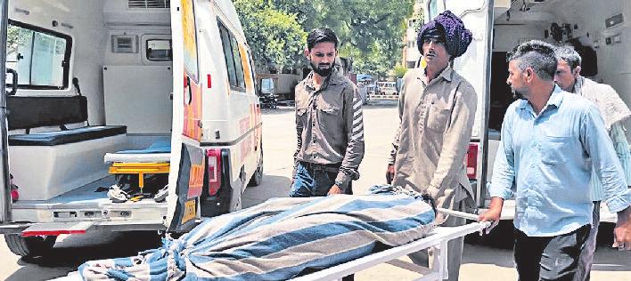 मैंगो शेक में नींद की गोलियां डालकर बेटा-बेटी को पिलाया, फिर तार से घोंट दिया दोनों का गला