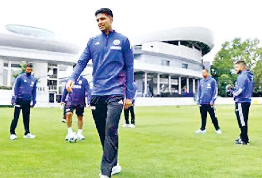 भारतीय टीम ने इंग्लैंड में शुरू किया अभ्यास
