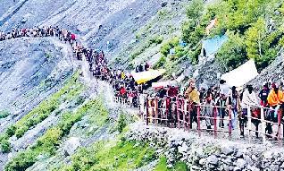 अमरनाथ यात्रा के लिए ऑफलाइन रजिस्ट्रेशन शुरू, कल बेस कैंप से रवाना होगा पहला जत्था