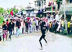 पश्चिम बंगाल के मालदा में बवाल मुहर्रम जुलूस के दौरान हिंदुओं पर निशाना, दुकानों पर बांस से हमला