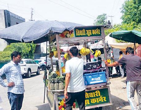 निगम प्रशासन ने शहर में चलाया अतिक्रमण के खिलाफ अभियान