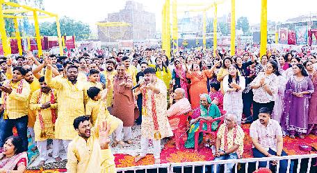 श्याम महोत्सव में सातवें दिन किया जागरण