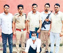 हत्या मामले में फरार 5 हजार का इनामी बदमाश गिरफ्तार