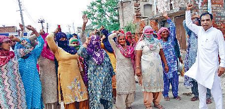 ट्रेड यूनियन सेंटर ने किया सरसों तेल के दाम बढ़ाने का विरोध