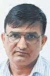 शिक्षण संस्थानों में शिक्षक नहीं