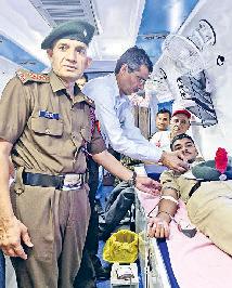 शिविर में 44 ने किया रक्तदान