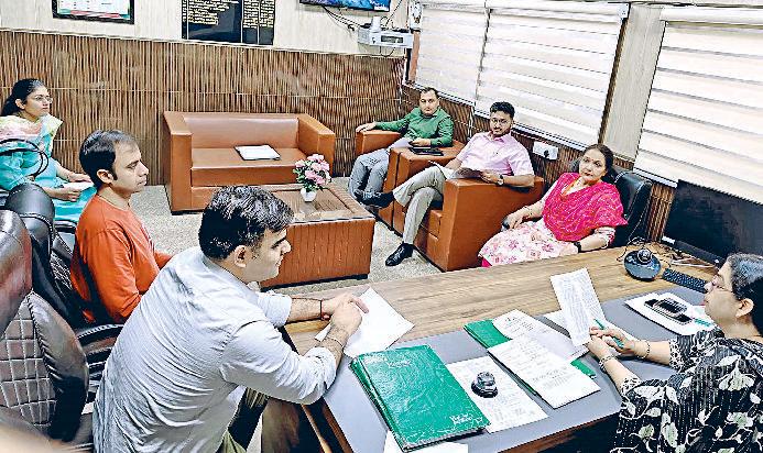 लेबर रूम में मिले जंग लगे मेडिकल औजार स्वास्थ्य विभाग को 3 अस्पताल में मिली एमटीपी नियमों की अवहेलना
