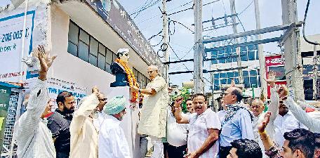 केयू में जवाहर लाल नेहरू को दी श्रद्धांजलि