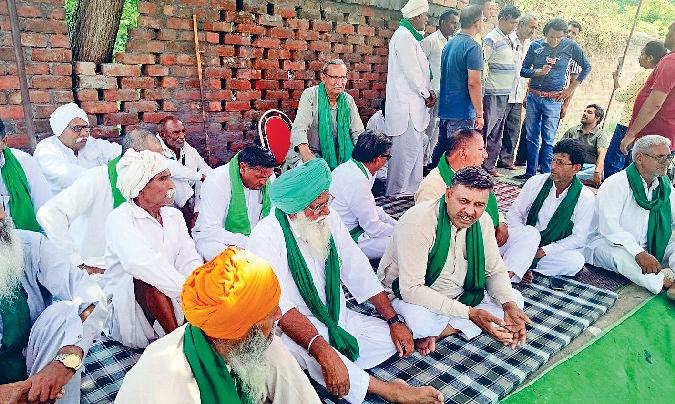 किसानों की हुंकार, जान दे देंगे लेकिन जमीन नहीं देंगे