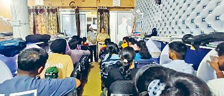 अपराधों के प्रति सजग रहें छात्राएं