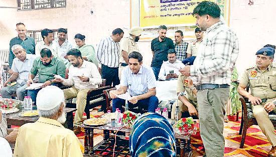 युवा बोले-खंडहर खेल स्टेडियम हो रिपेयर, खेल गतिविधियों में हिस्सा नहीं ले पा रहे खिलाड़ी