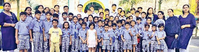 शैक्षणिक भ्रमण में विद्यार्थियों ने वाटर पार्क में जल क्रीड़ाओं का लिया आनंद