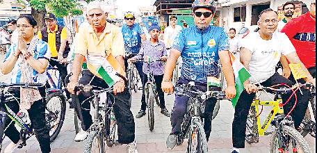 साइकिल रैली के जरिए दिया राष्ट्रीय एकता व स्वस्थ जीवन शैली का संदेश