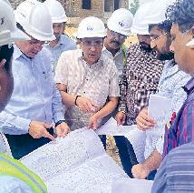 गुरुतेग बहादुर मेडिकल कॉलेज में मिलेंगी सभी सुविधाएं निर्माणाधीन कॉलेज का किया निरीक्षण