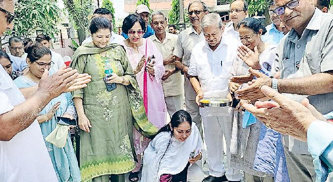 नगर परिषद की चेयरपर्सन माफी ढांडा ने किया उद्घाटन सेक्टर 5 में 20 लाख की लागत से होगा 4 पार्कों का विकास कार्य