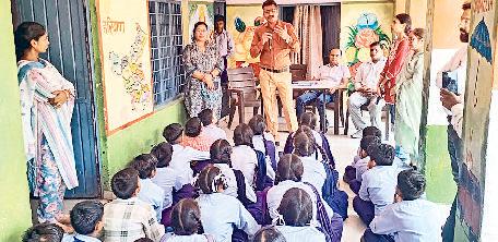 शिक्षा के साथ बच्चों का संरक्षण जरूरी