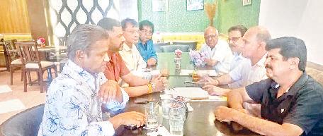 बैठक में सर्वश्रेष्ठ पदाधिकारियों को किया प्रोत्साहित