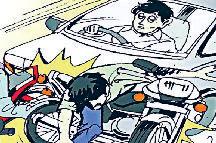 कार की टक्कर से स्कूटी सवार भांजे की मौत, मामा गंभीर