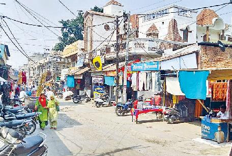 गर्मी का कहर : गलियां-बाजार सुनसान, घरों से निकलने से कतरा रहे लोग
