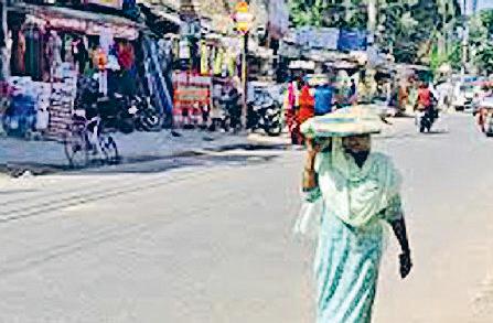 मौसम में बनी गर्मी की तपिश और उमस ने ढहाया सितम