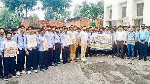 विद्यार्थियों और शिक्षकों को दिलवाई बाल विवाह बाल श्रम रोकने, अधिकारों की रक्षा की शपथ