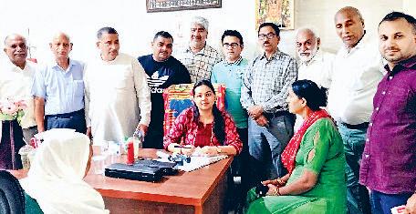 आंखों के रोग की अनदेखी ना करें नागरिक : डा. गर्ग