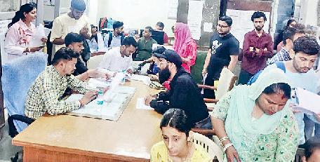 77 युवाओं सहित चार मूक बधिर बेरोजगार युवाओं को मिला रोजगार