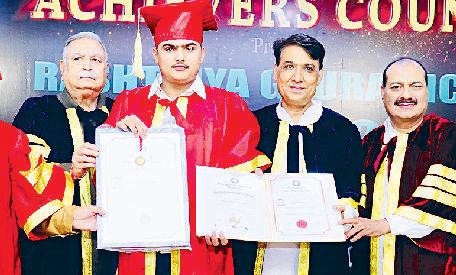 डॉ आशीष मलिक को समाजसेवा के क्षेत्र में मिला ऑनरेरी डॉक्टरेट उपाधि