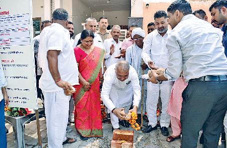 विधायक और मेयर ने संयुक्त रूप से किया शिलान्यास झंझाड़ी में 40 लाख से बनेगा सामुदायिक केंद्र