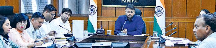 पानीपत के चारों विधानसभा क्षेत्रों में 1200 से अधिक मतदाता वाले केंद्रों पर बनाए जाएंगे नए बूथ एक जनवरी को क्वालिफाइंग तिथि मानकर मतदाता सूचियों का होगा पुनरीक्षण