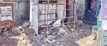 तरावड़ी में पब्लिक यूरिनल की हालत खस्ता