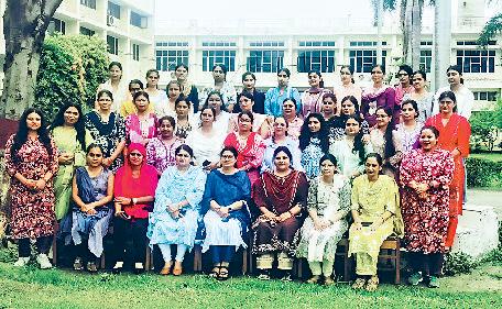 निर्वाचित महिला प्रतिनिधियों को सशक्त बनाया जाएगा